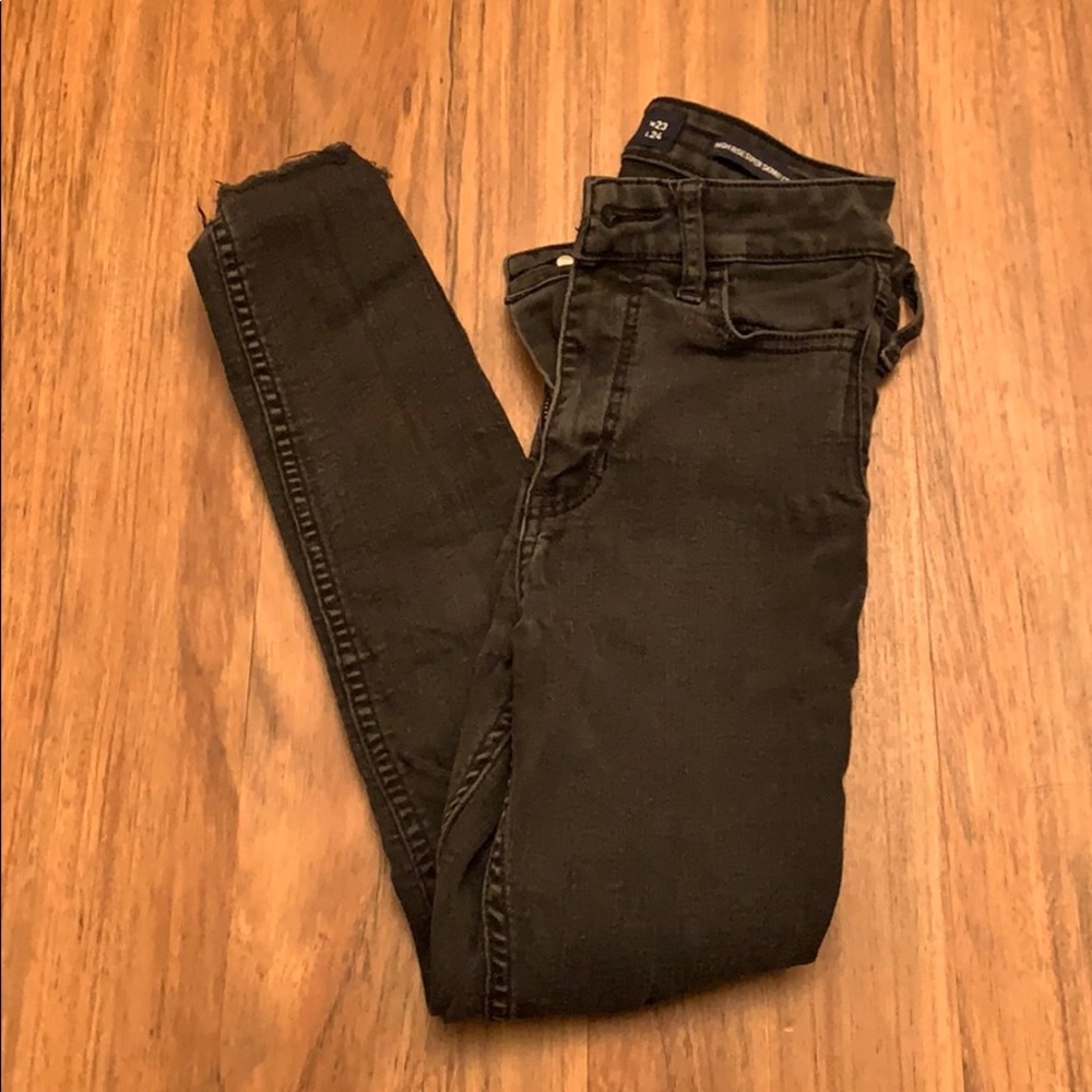 hollister jeans